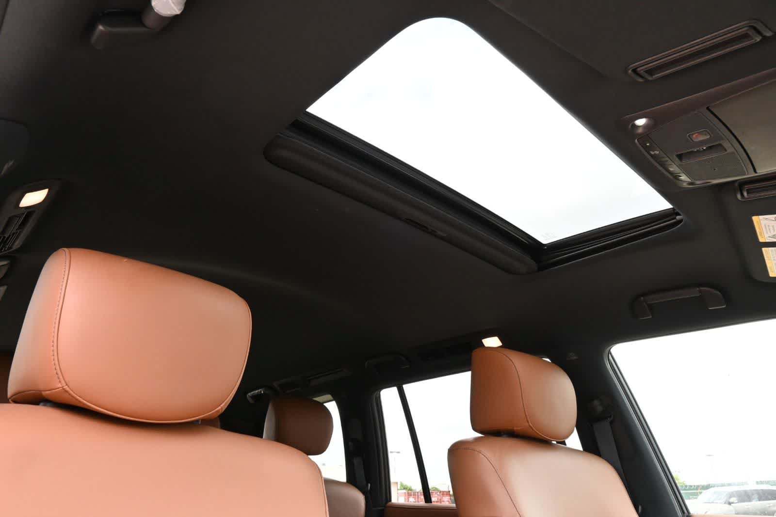 Used 2021 INFINITI QX80 Sensory w/ All-Season Package RWD image 25
