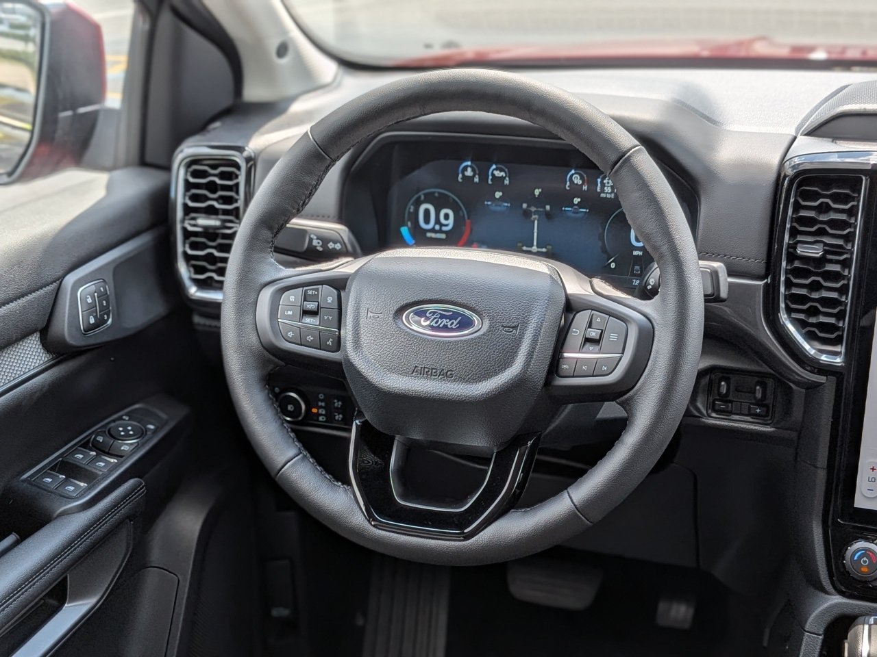 New 2026 Ford Ranger Lariat w/ Black Appearance Package AWD/4WD image 16