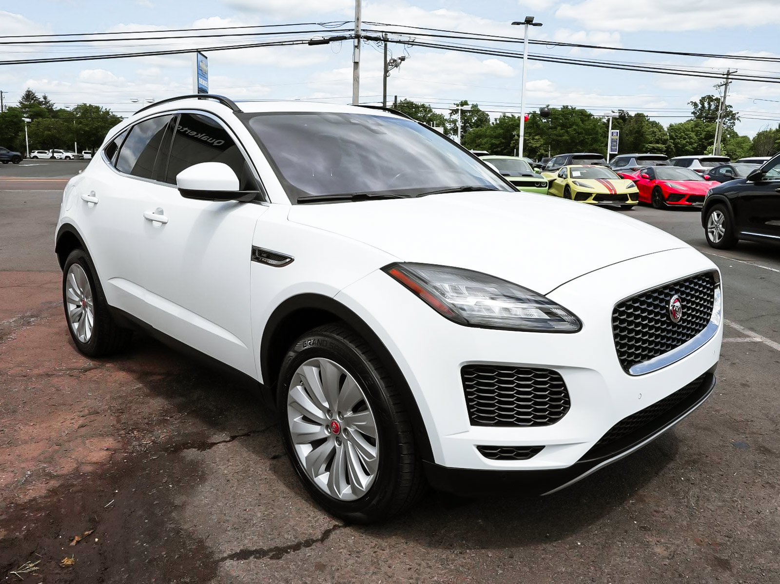 Used 2020 Jaguar E-PACE SE AWD/4WD image 3