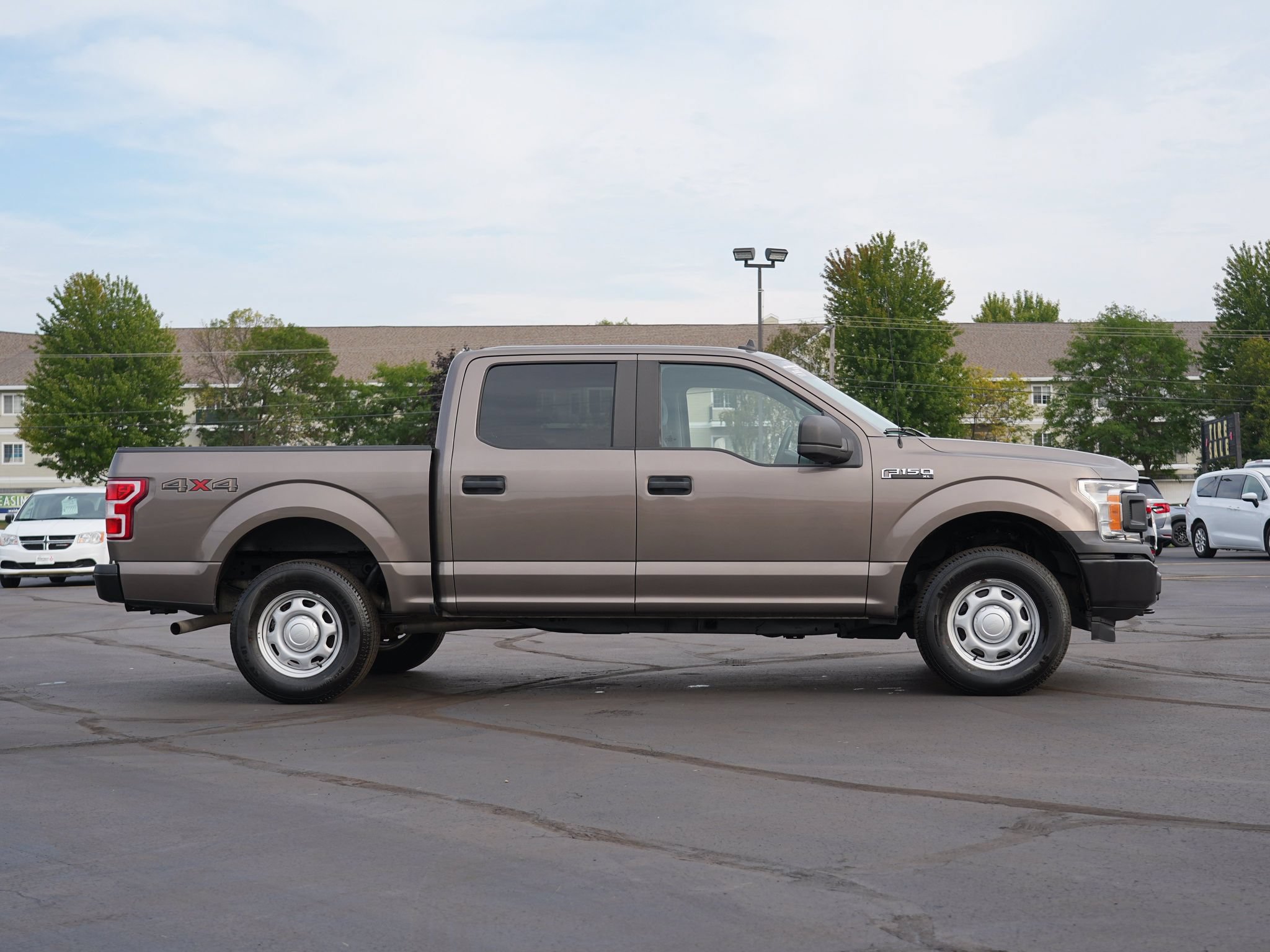 Used 2020 Ford F150 XL w/ XL Power Equipment Group AWD/4WD image 2