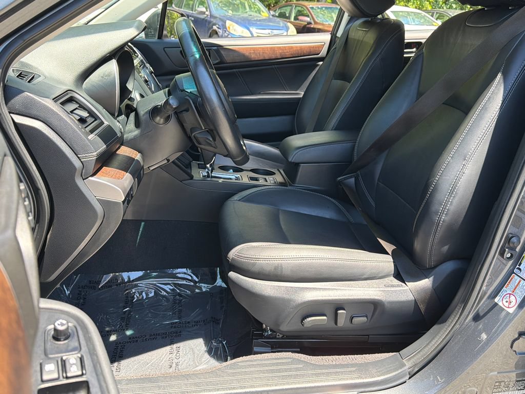 Used 2018 Subaru Outback 2.5i Limited AWD/4WD image 26