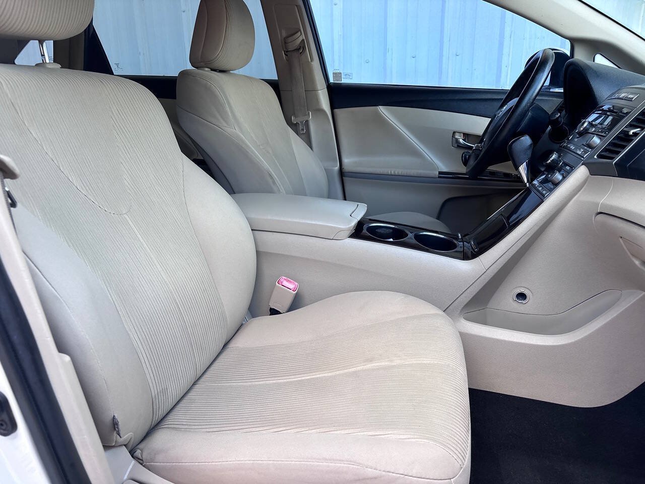 Used 2009 Toyota Venza w/ Security Pkg FWD image 16