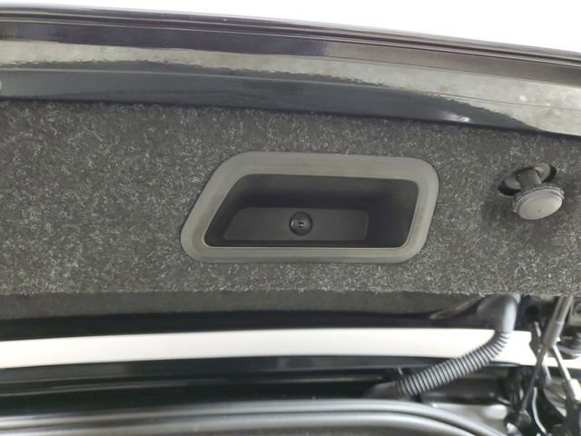 Used 2021 BMW 430i Convertible w/ M Sport Package image 8