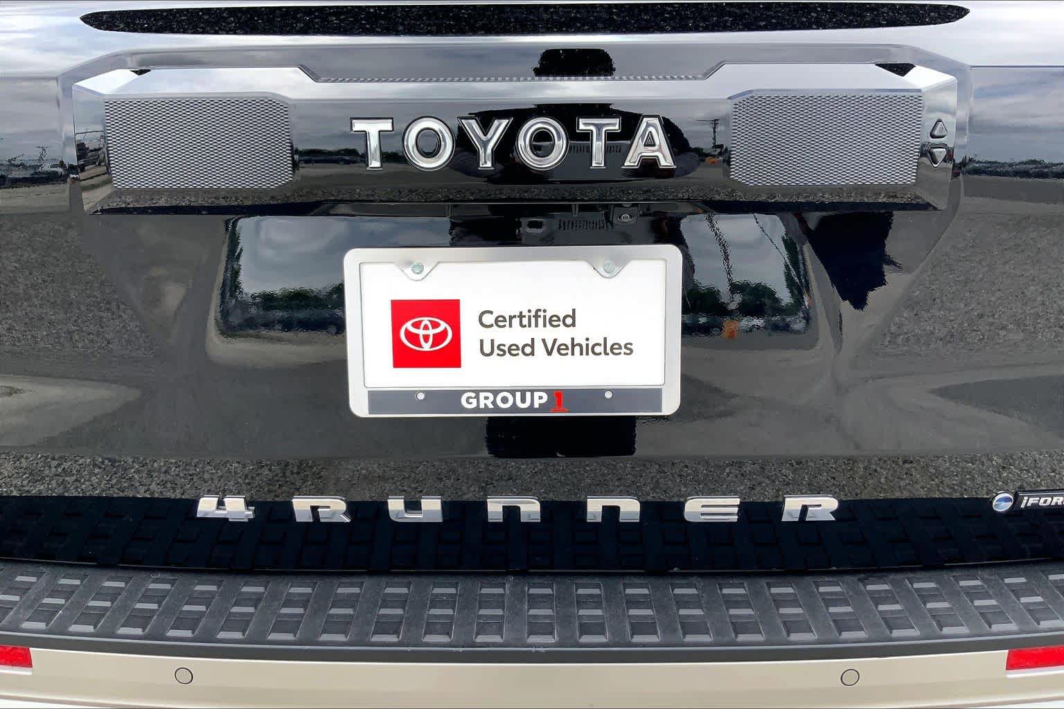 Certified 2025 Toyota 4Runner Limited AWD/4WD image 10