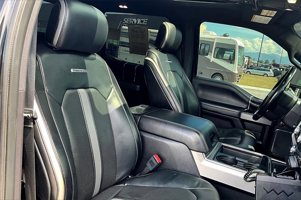 Used 2019 Ford F350 Platinum w/ Platinum Ultimate Package image 7