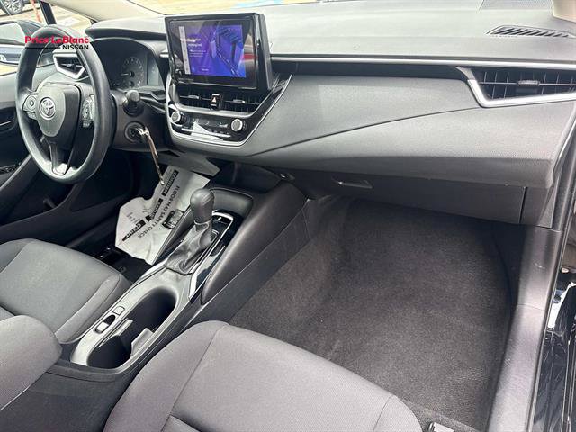 Used 2024 Toyota Corolla LE FWD image 12