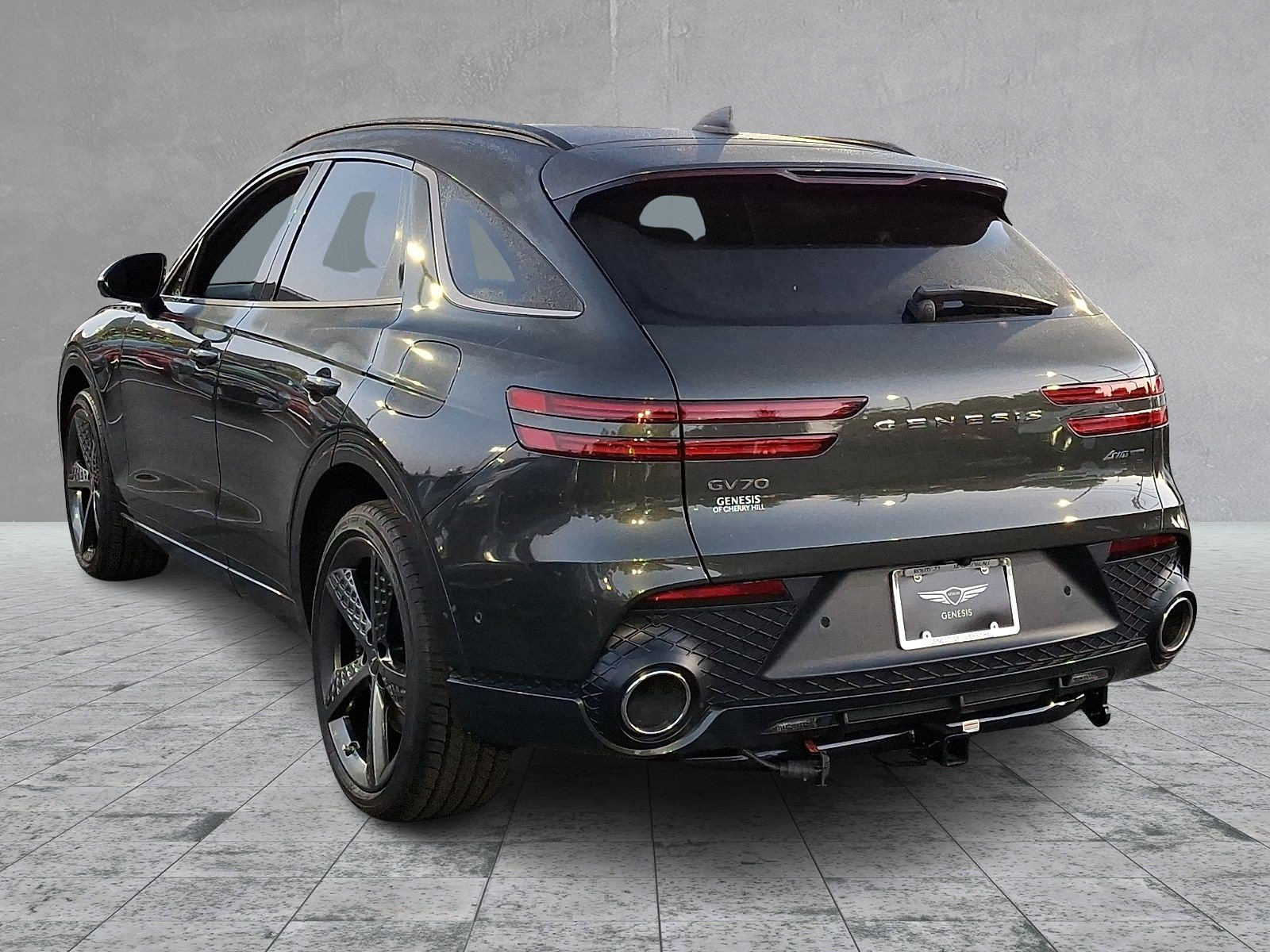 Certified 2025 Genesis GV70 3.5T Sport w/ Sport Prestige Package AWD/4WD image 4