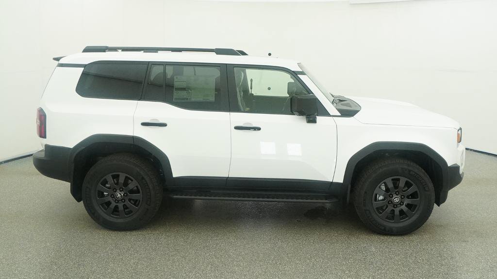 New 2027 Toyota Land Cruiser w/ Premium Package AWD/4WD image 14