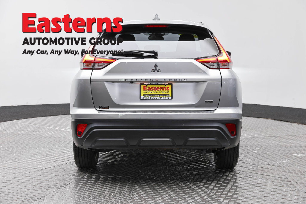 Used 2024 Mitsubishi Eclipse Cross LE AWD/4WD image 7