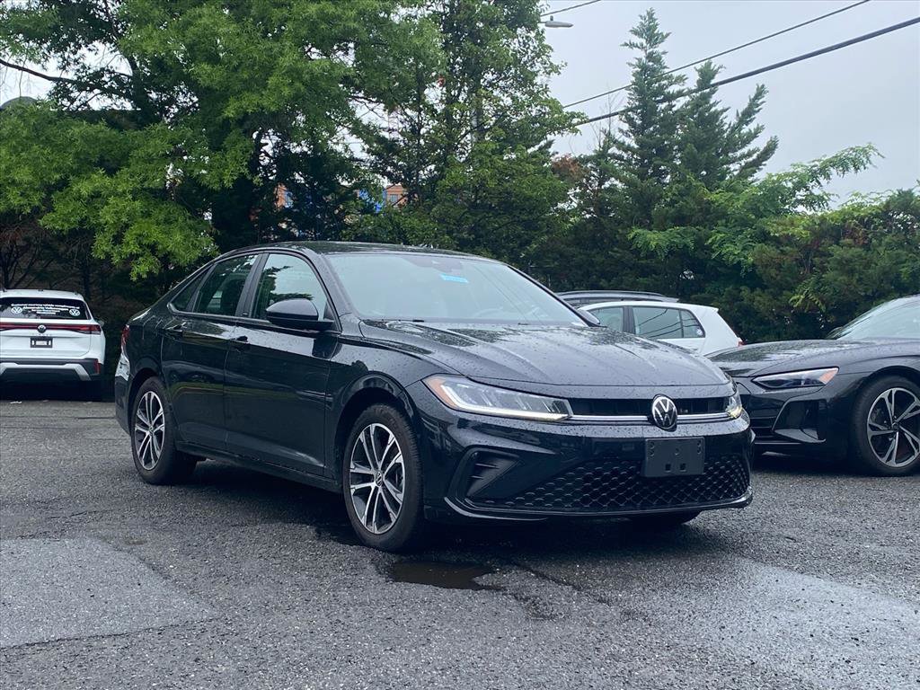 Used 2025 Volkswagen Jetta Sport