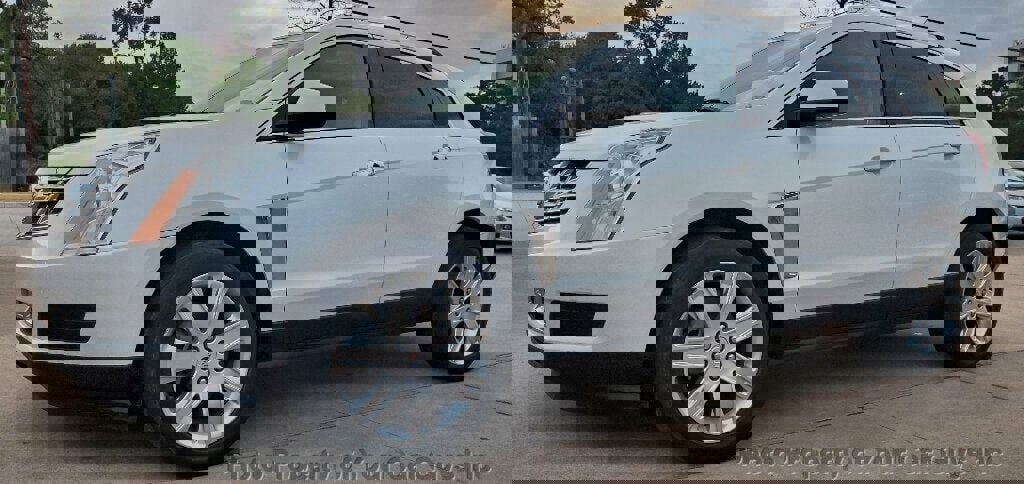 Used 2015 Cadillac SRX Luxury