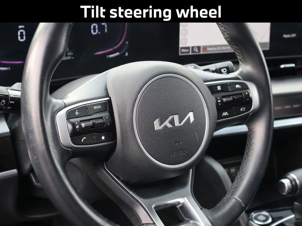 Used 2024 Kia Sportage EX image 19