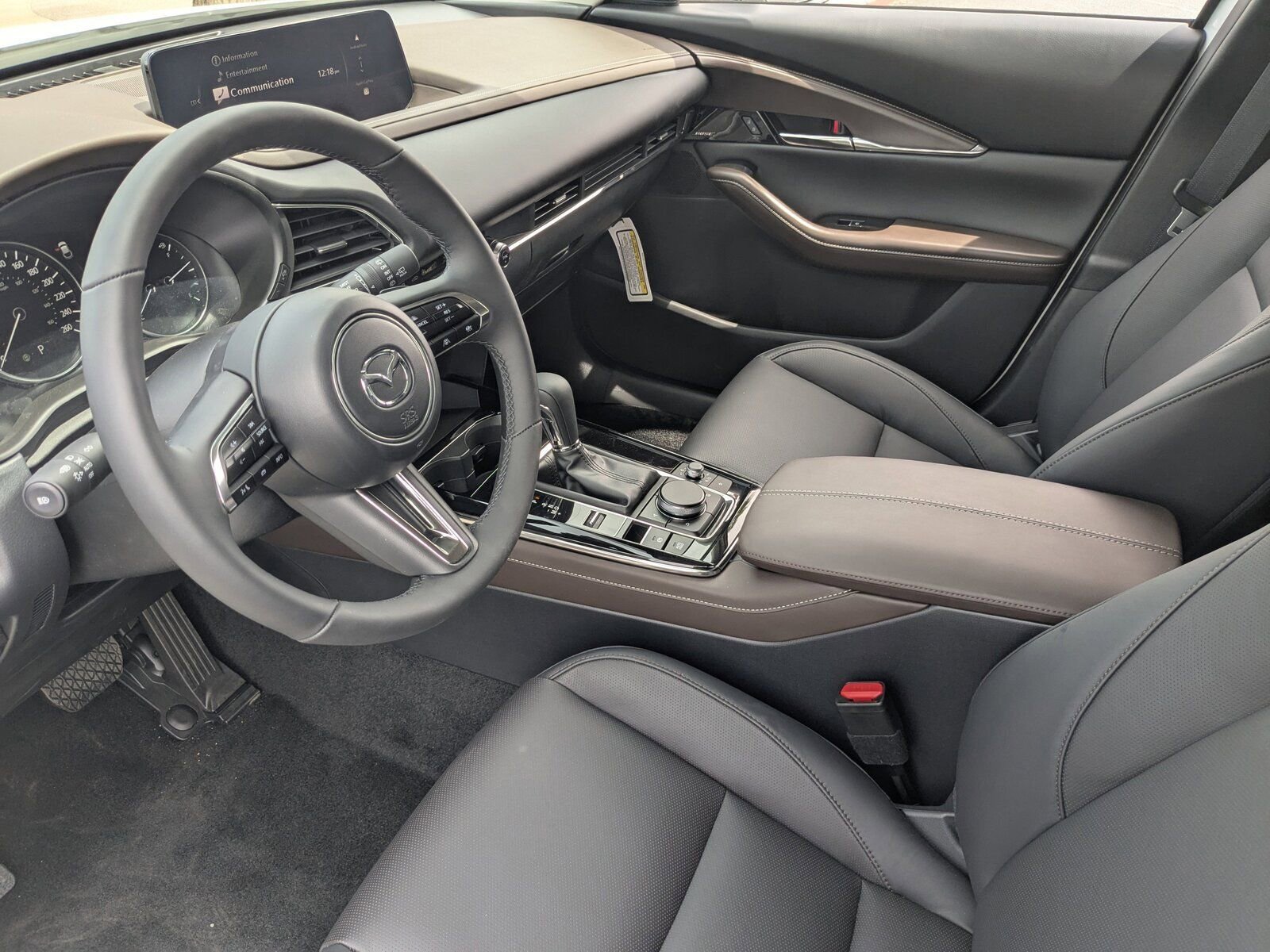 New 2025 MAZDA CX-30 2.5 Turbo w/ Premium Plus Pkg image 21