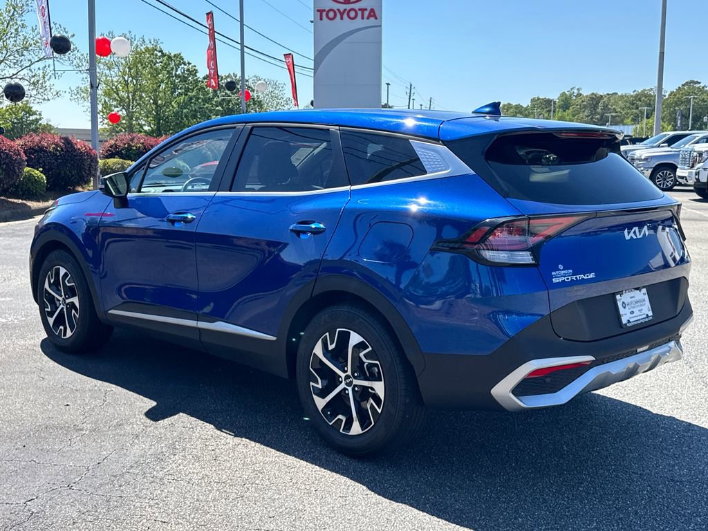 Used 2024 Kia Sportage EX image 5