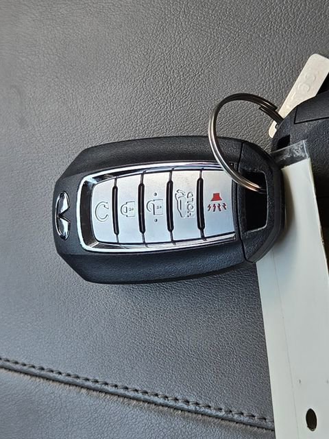 Used 2023 INFINITI QX50 Luxe FWD image 20