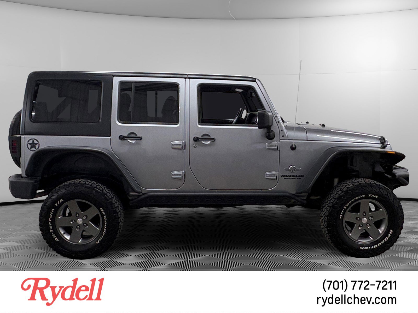 Used 2013 Jeep Wrangler Unlimited Sport AWD/4WD image 6