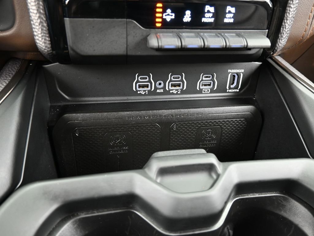 Used 2025 RAM 1500 Limited image 28