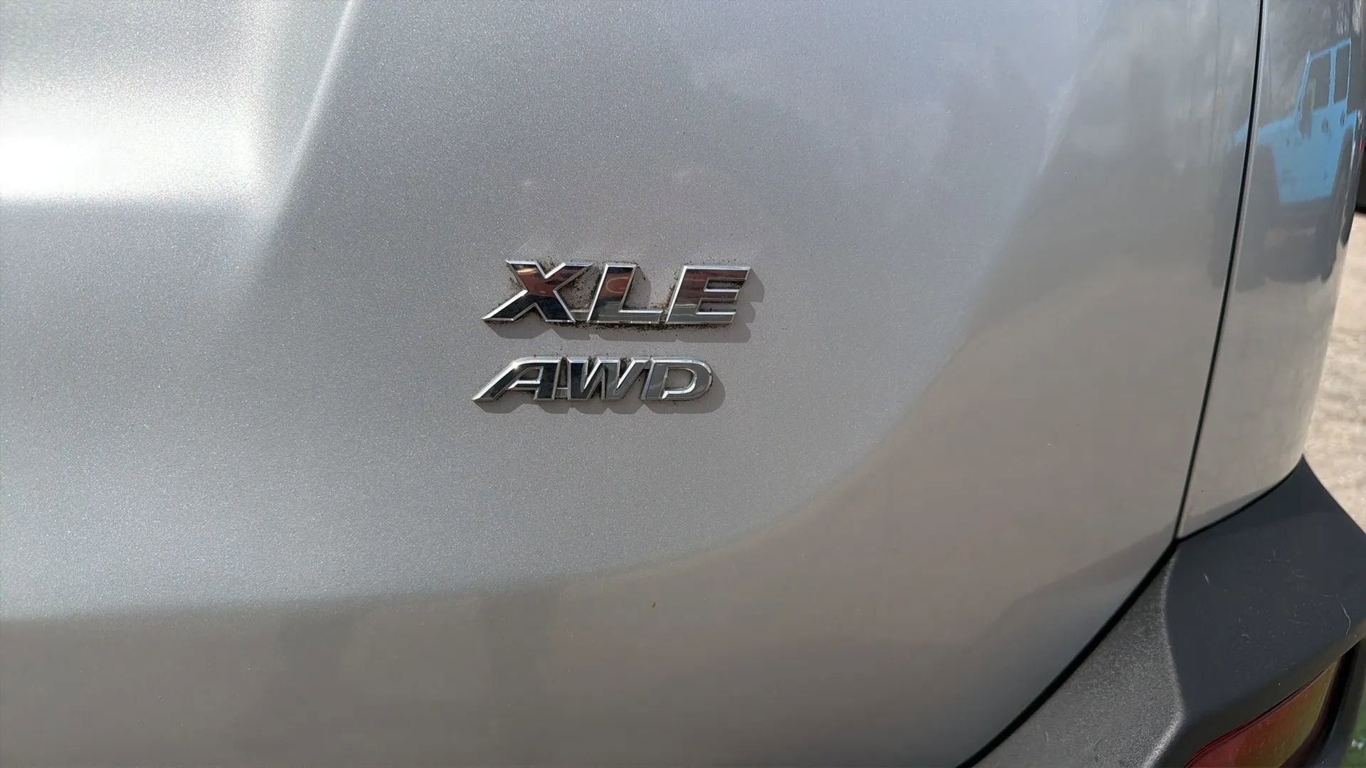 Used 2013 Toyota RAV4 XLE AWD/4WD image 22
