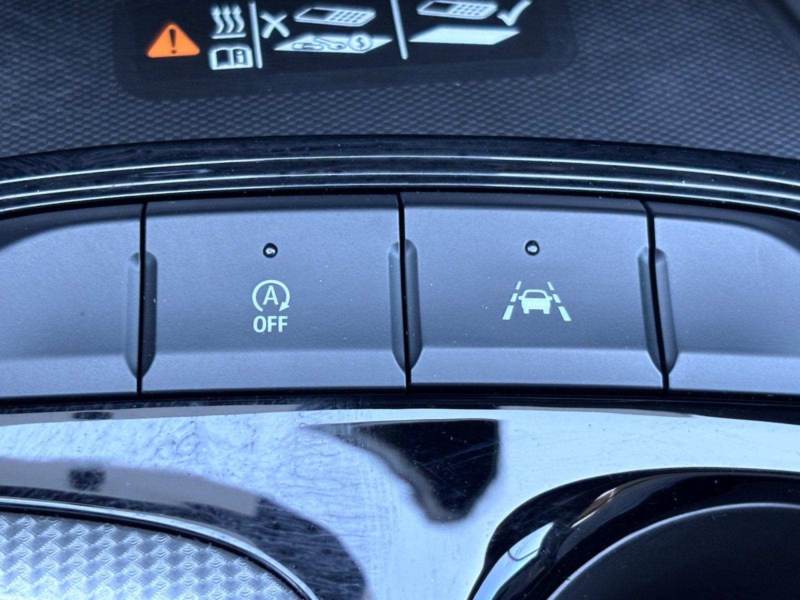 Certified 2026 Buick Envista Avenir FWD image 29