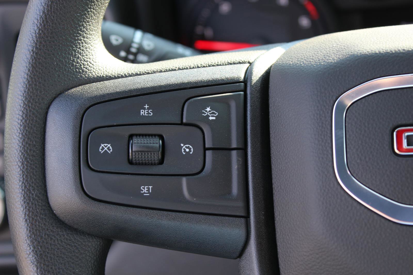 New 2025 GMC Sierra 2500 Pro w/ Convenience Package image 19