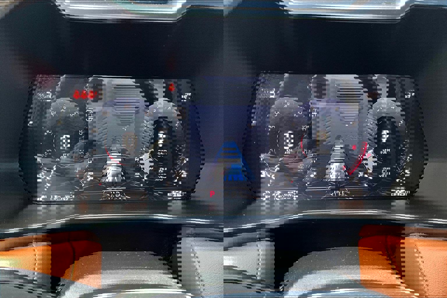 Used 2024 GMC Canyon AT4 w/ Technology Package image 9