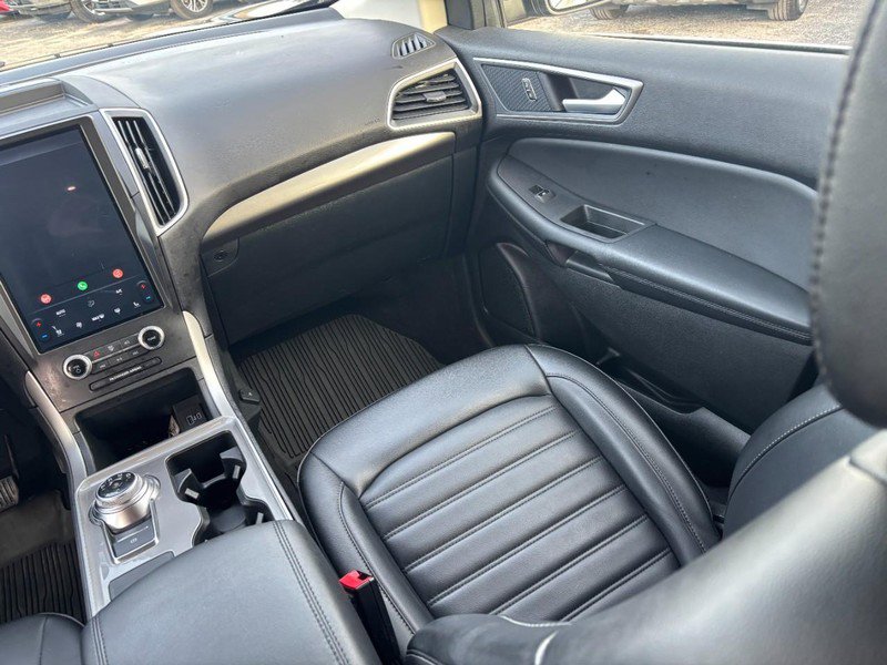 Used 2024 Ford Edge SEL w/ Convenience Package image 15