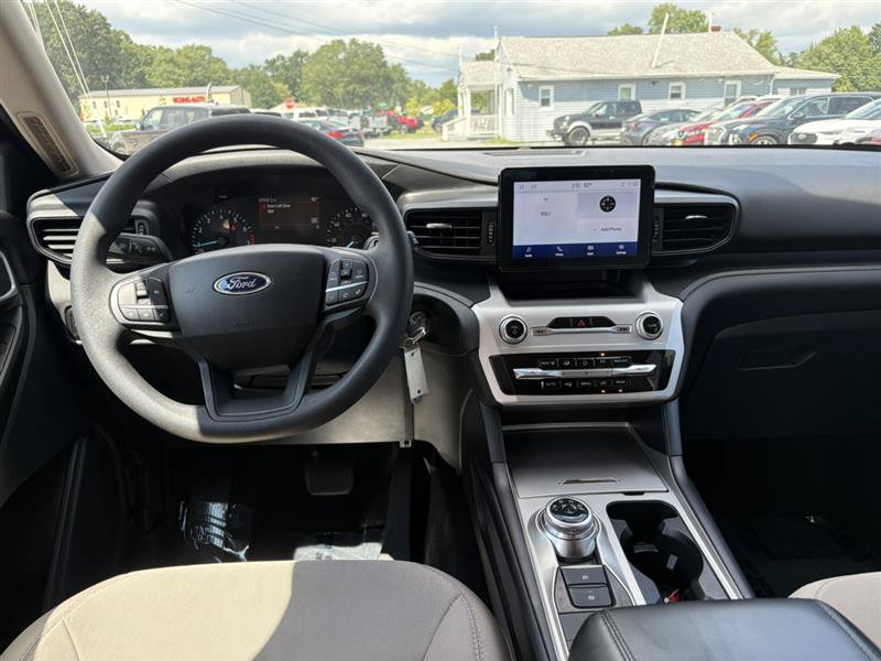 Used 2022 Ford Explorer 4WD image 14