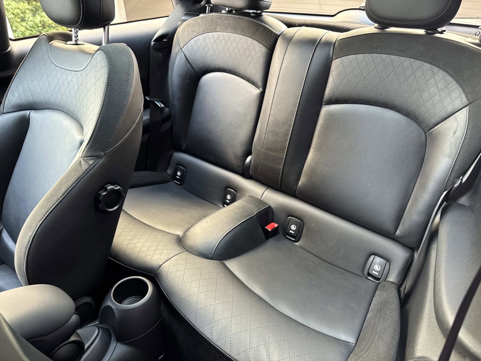 Certified 2023 MINI Cooper S w/ Signature Upholstery Package image 11