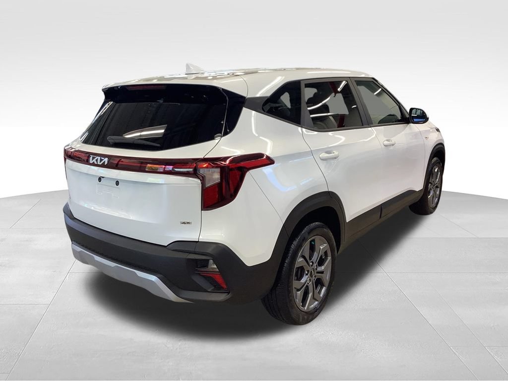 Certified 2024 Kia Seltos LX AWD/4WD image 27