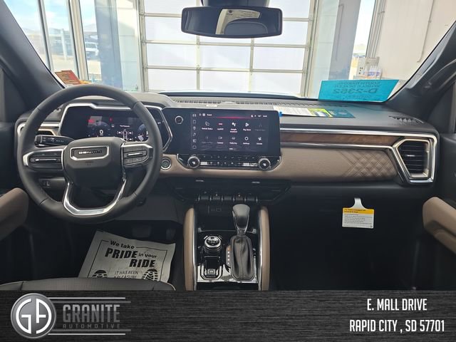 New 2026 GMC Canyon Denali image 12