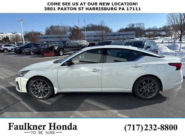 Used 2023 Nissan Altima 2.0 SR image 1