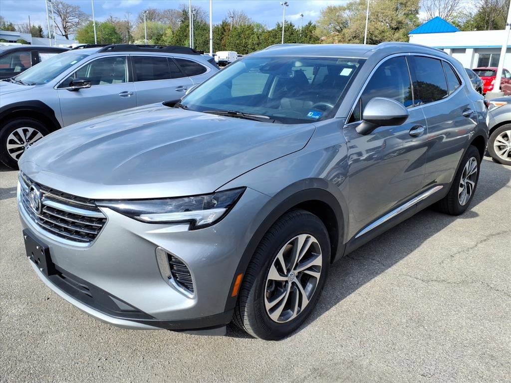 Used 2023 Buick Envision Essence image 2