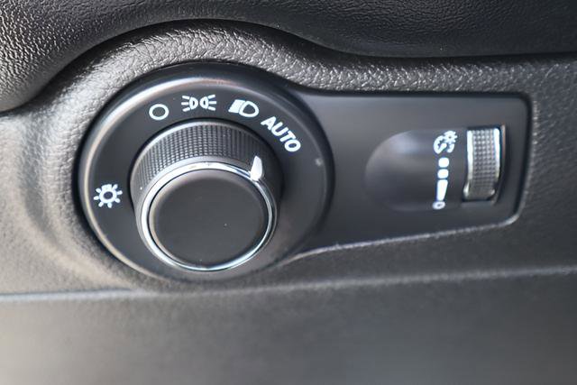 Used 2025 Dodge Durango GT AWD/4WD image 19