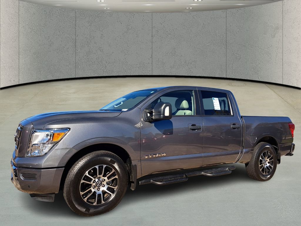 Used 2024 Nissan Titan SV w/ SV Convenience Package image 1