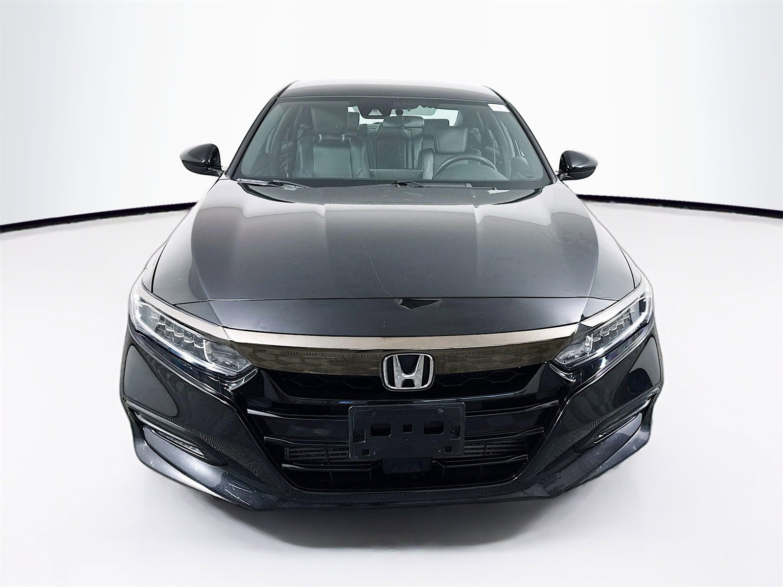 Used 2020 Honda Accord Sport image 2