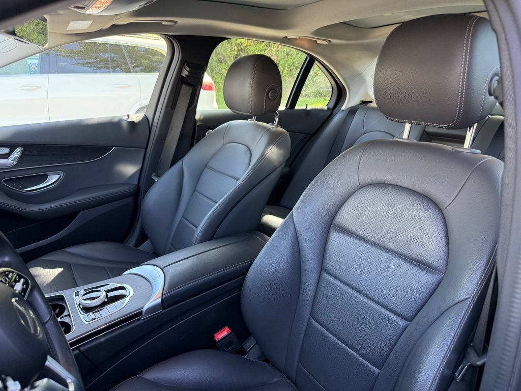 Certified 2021 Mercedes-Benz C 300 Sedan w/ Premium Package image 3