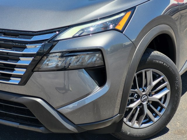 Certified 2026 Nissan Rogue S AWD/4WD image 5