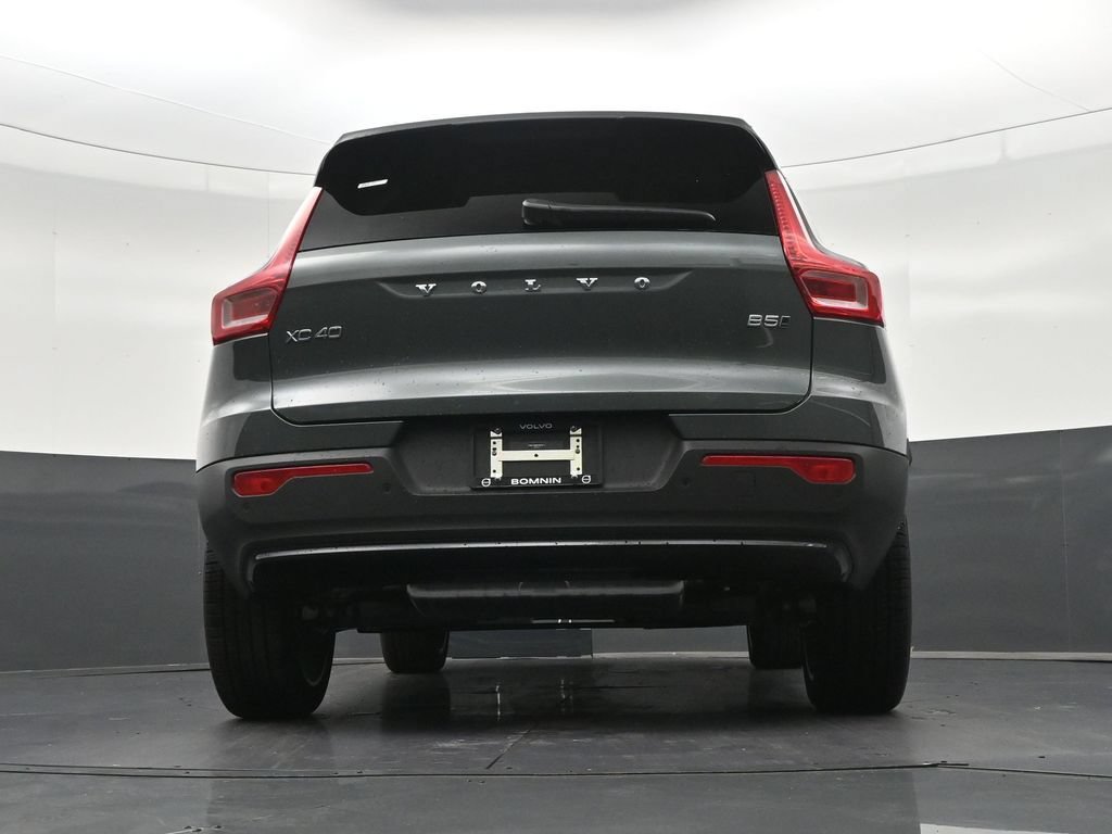 New 2026 Volvo XC40 B5 Plus AWD/4WD image 24