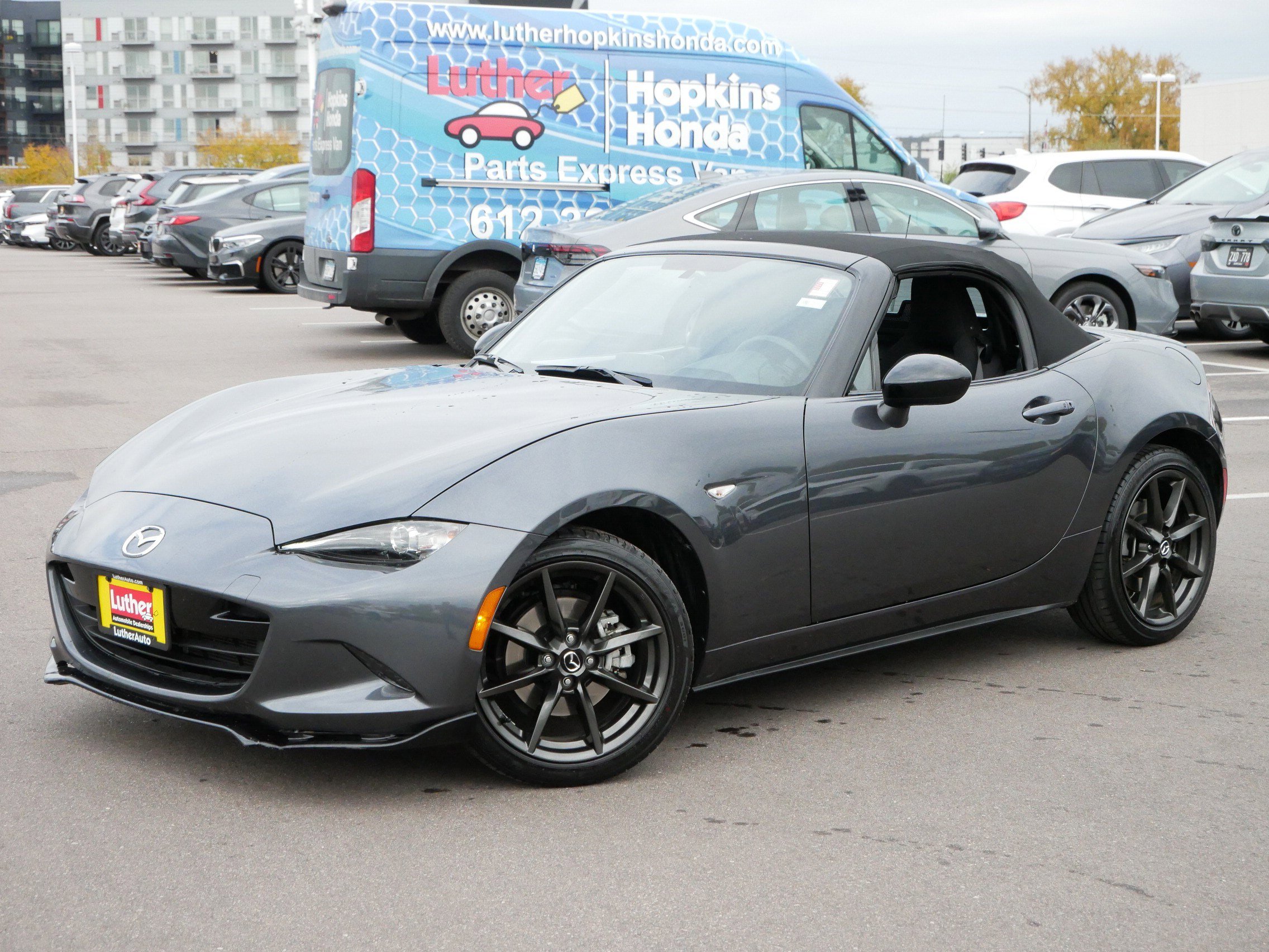 Used 2016 MAZDA MX-5 Miata Club image 31