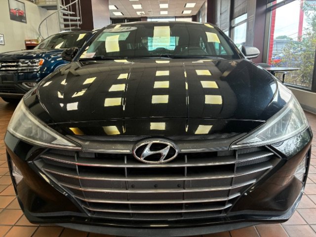 Used 2019 Hyundai Elantra SE w/ Cargo Package FWD image 5