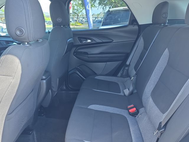 Used 2025 Chevrolet TrailBlazer LT AWD/4WD image 27