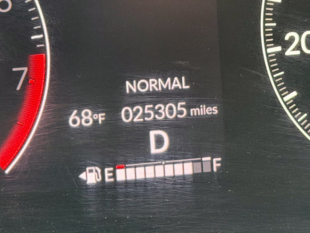 Certified 2023 Honda HR-V LX image 3