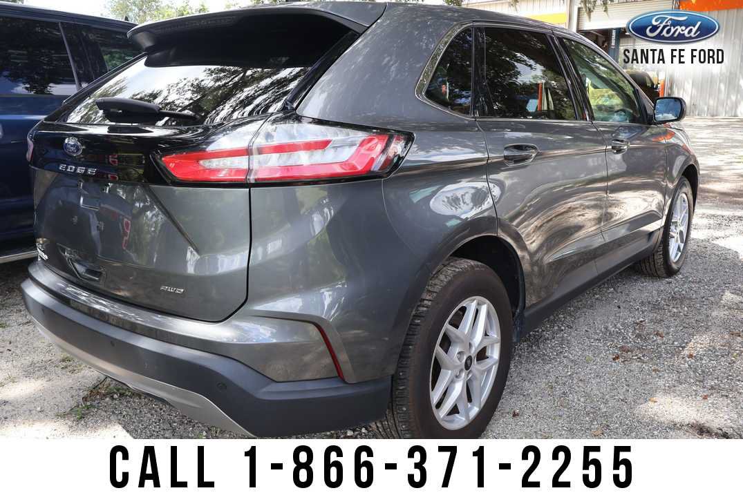 Used 2024 Ford Edge SEL AWD/4WD image 4