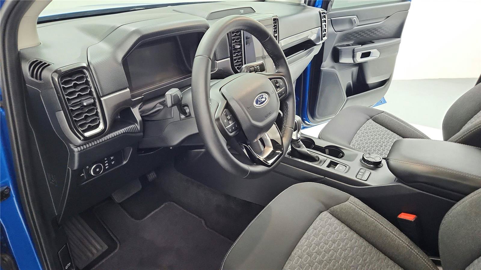 Used 2024 Ford Ranger XLT w/ FX4 Off-Road Package AWD/4WD image 18