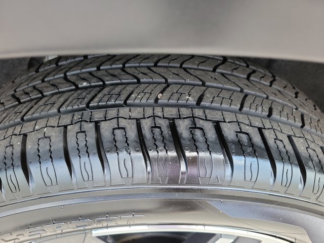 Used 2022 Nissan Rogue Platinum w/ Head-Up Display Package image 10