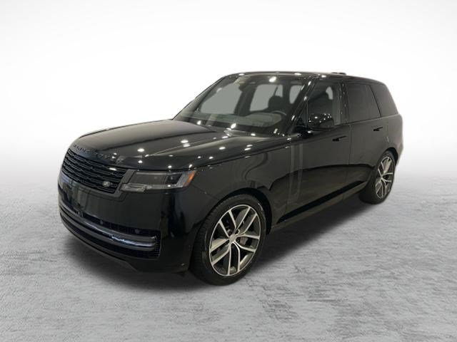 Used 2025 Land Rover Range Rover SE