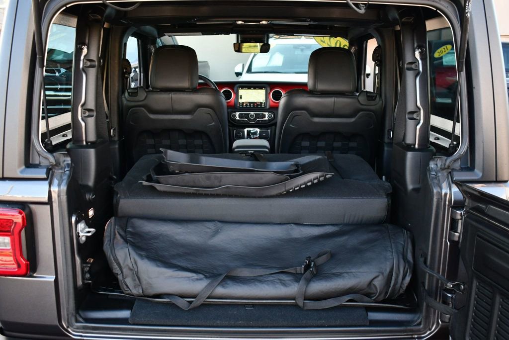 Used 2022 Jeep Wrangler Rubicon w/ Steel Bumper Group image 42