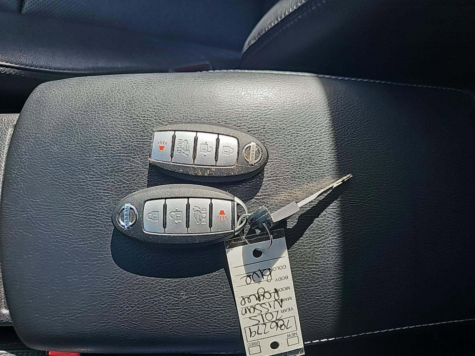 Used 2015 Nissan Rogue SL w/ SL Premium Package image 13