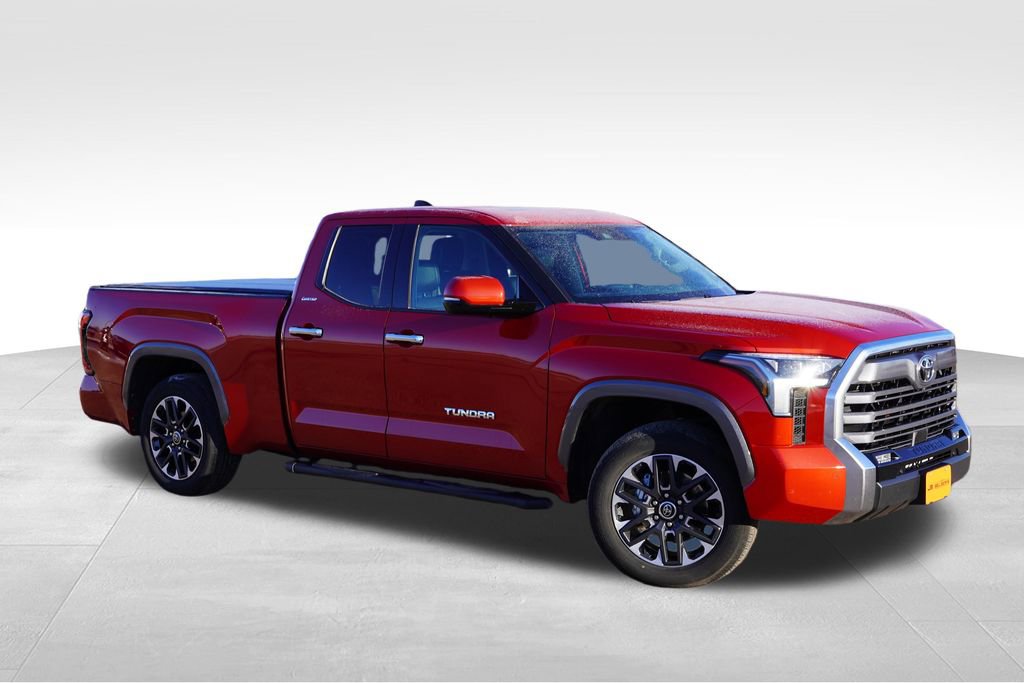 Used 2023 Toyota Tundra Limited image 2