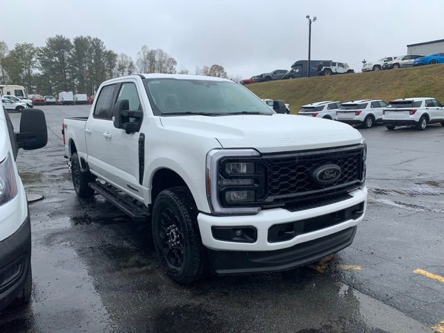 New 2026 Ford F350 Lariat w/ Black Appearance Package image 3